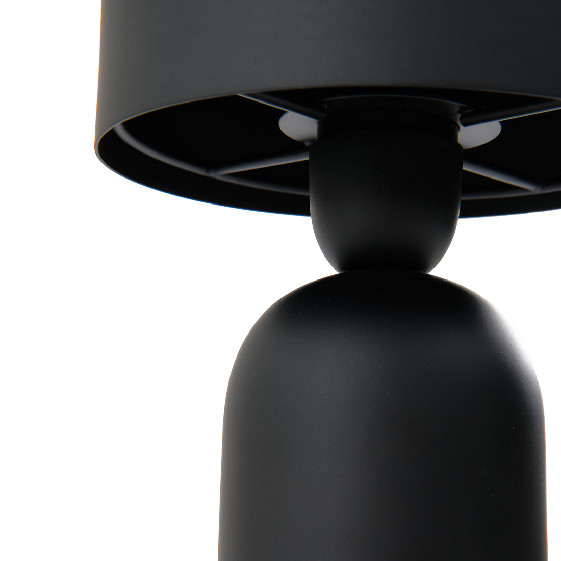 Eysi Table Lamp Black