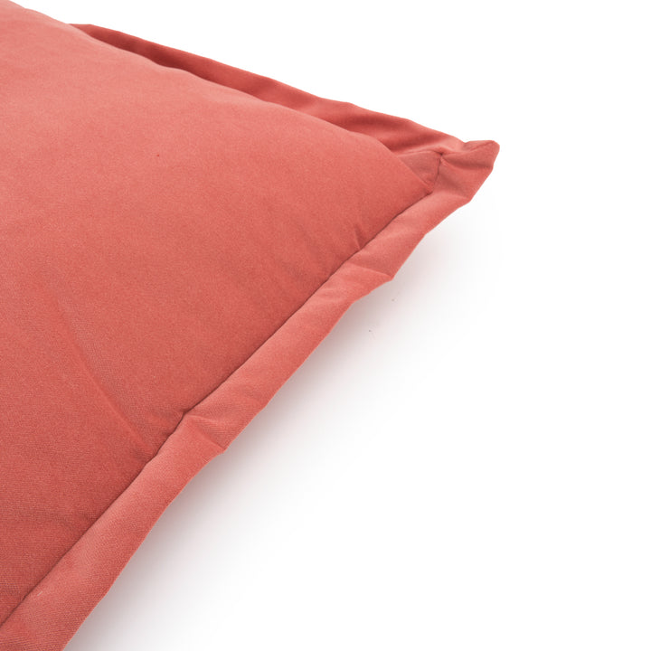 Wess Cushion Pink