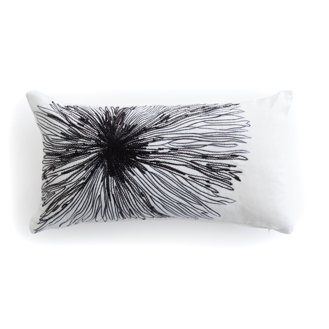 Wiora Cushion Black & White