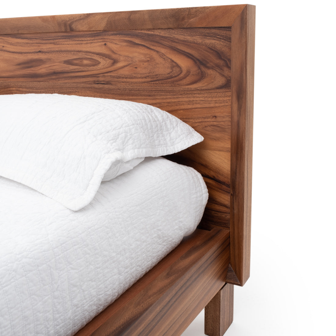 Nymm King Bed Light Brown