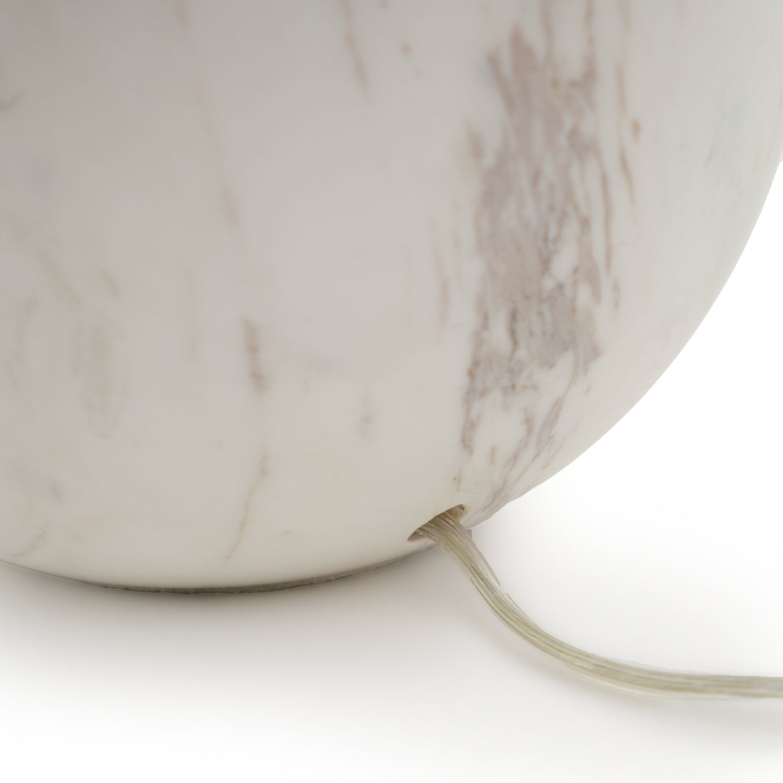 Nasalla Table Lamp White