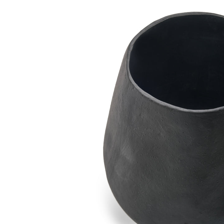 Saja Vase Black