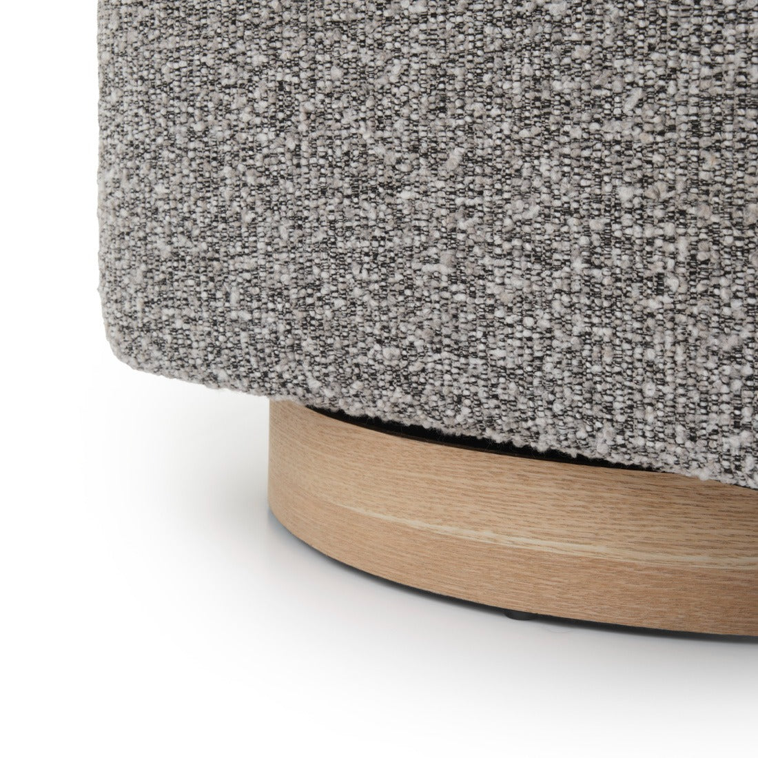Ettan Ottoman Light Grey