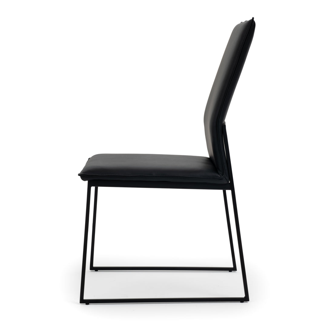 Wara Leather Chair Black