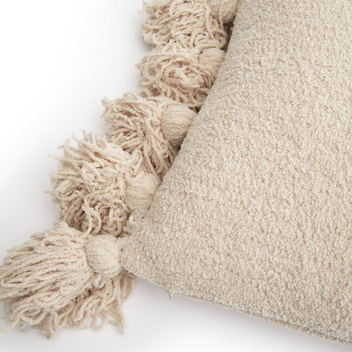 Enila Cushion Off White