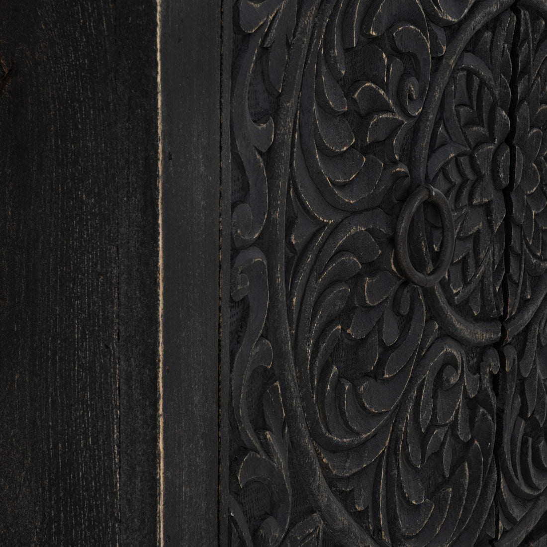 Indira Armoire Black