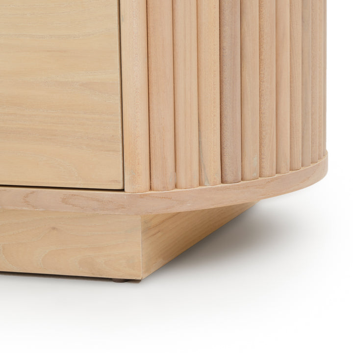 Nibba Nightstand Light Brown