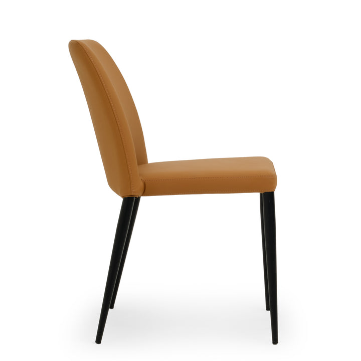 Waltona Chair Cognac