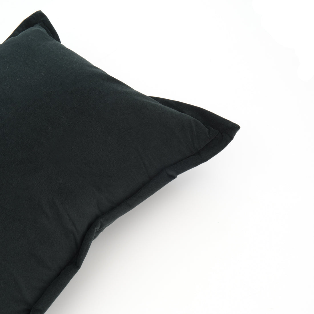 Wess Cushion Dark Green