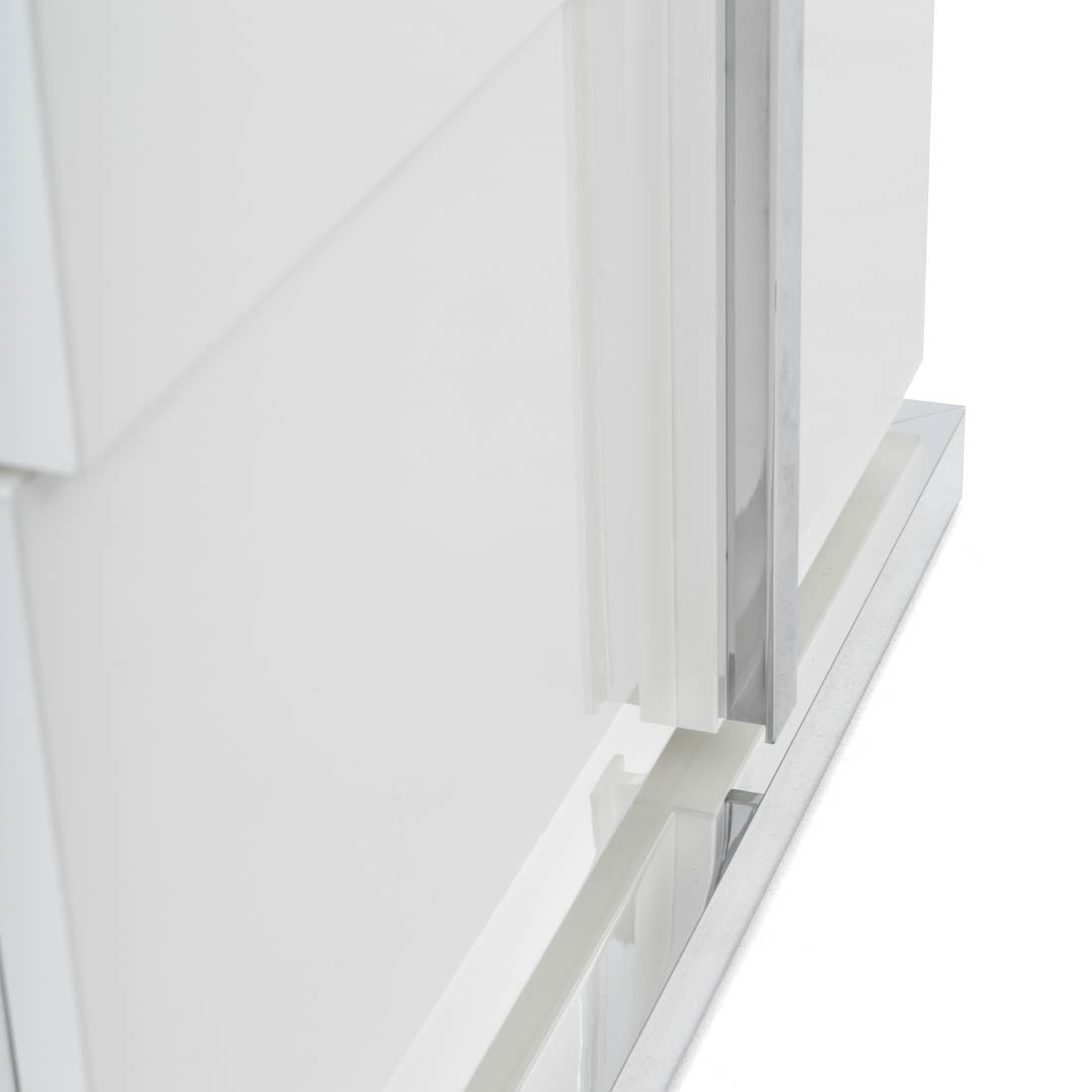 Westlyn Left Nightstand White