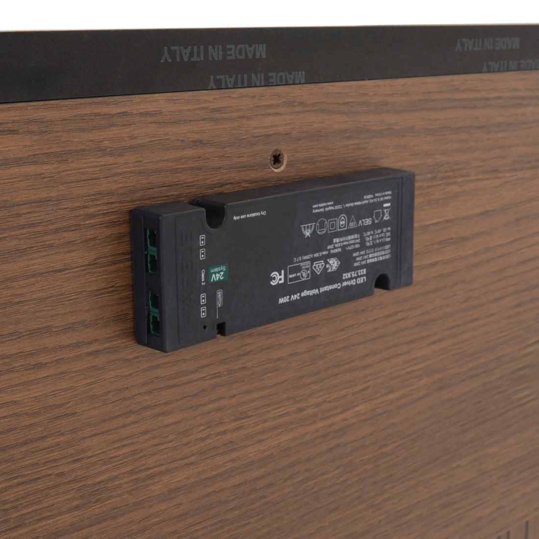 Nitmo King Bed Dark Brown