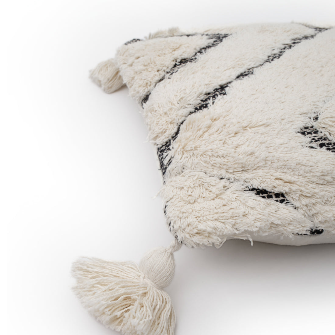 Nizel Cushion Light Grey