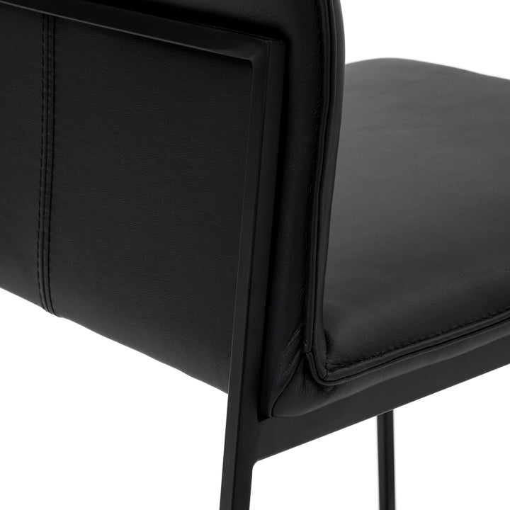Wara Leather Chair Black