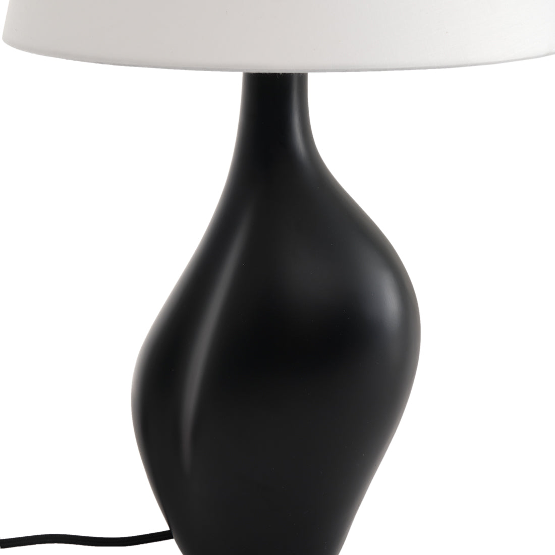 Wanra Table Lamp Black & White