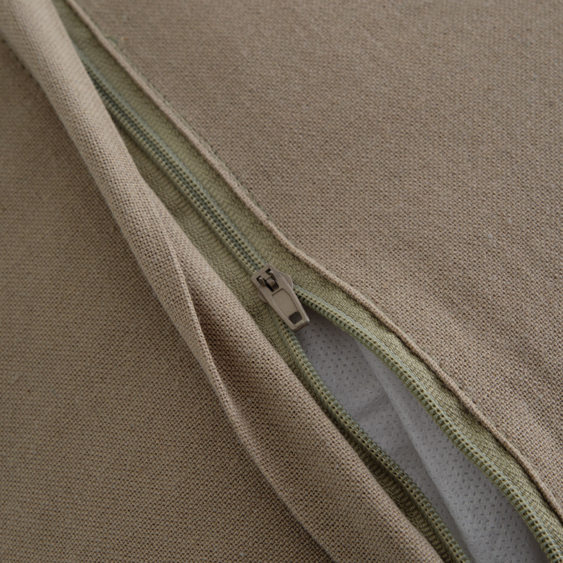 Naterra Cushion Dark Green