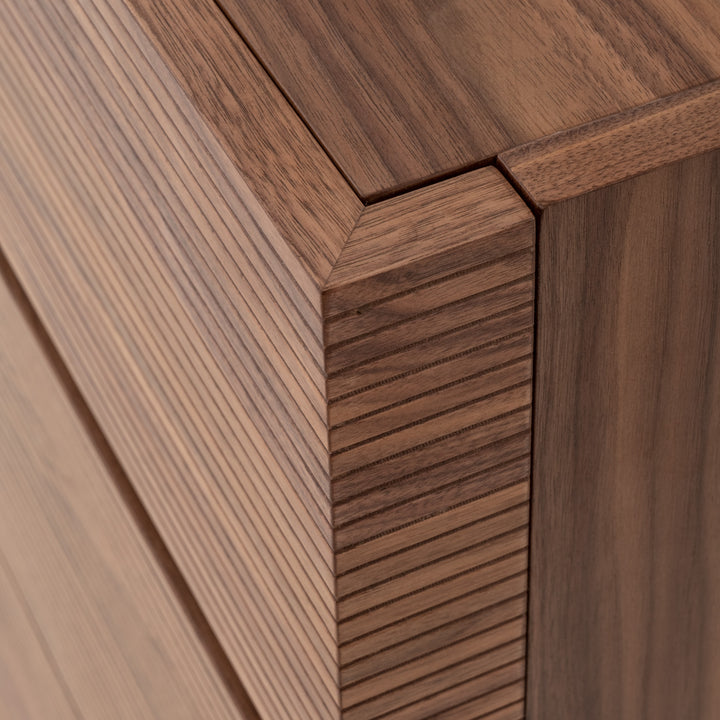 Eckhart 5-Drawer Chest Dark Brown