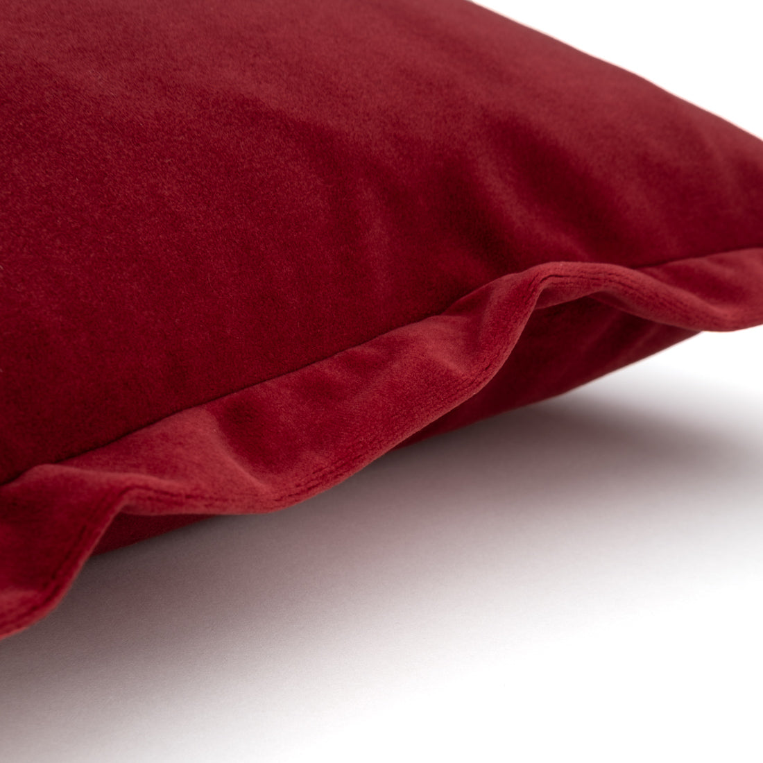 Elin Cushion Red