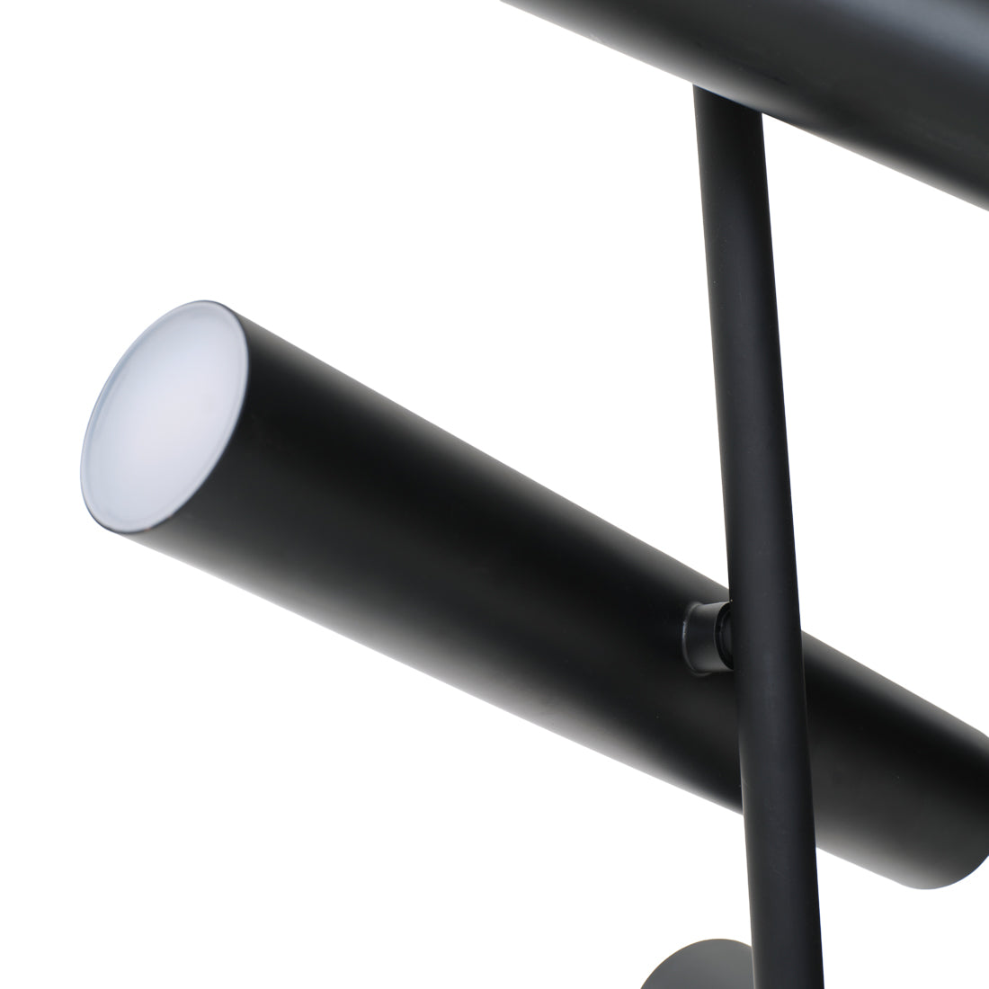 Ertha Floor Lamp Black