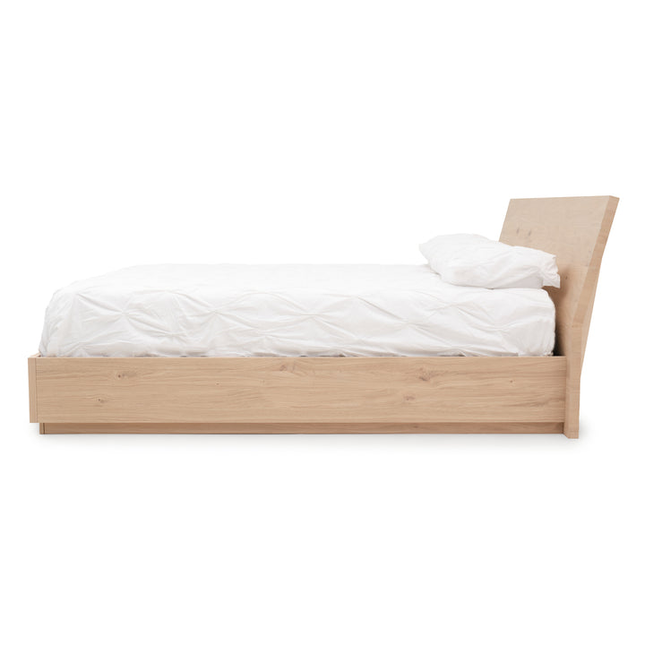 Elaina Queen Bed Light Brown