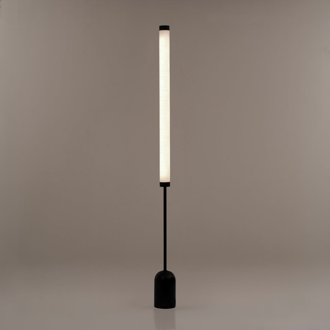 Enlea Floor Lamp Black