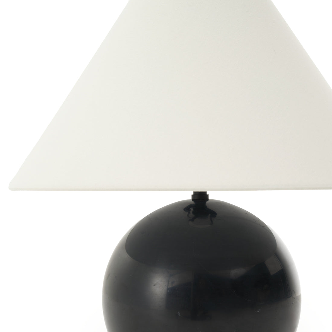 Nasalla Table Lamp Black