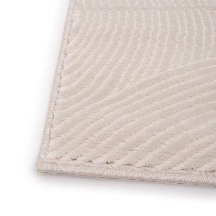 Solo Area Rug Off White