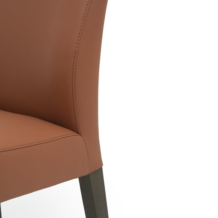 Jennifer Leather Chair Cognac