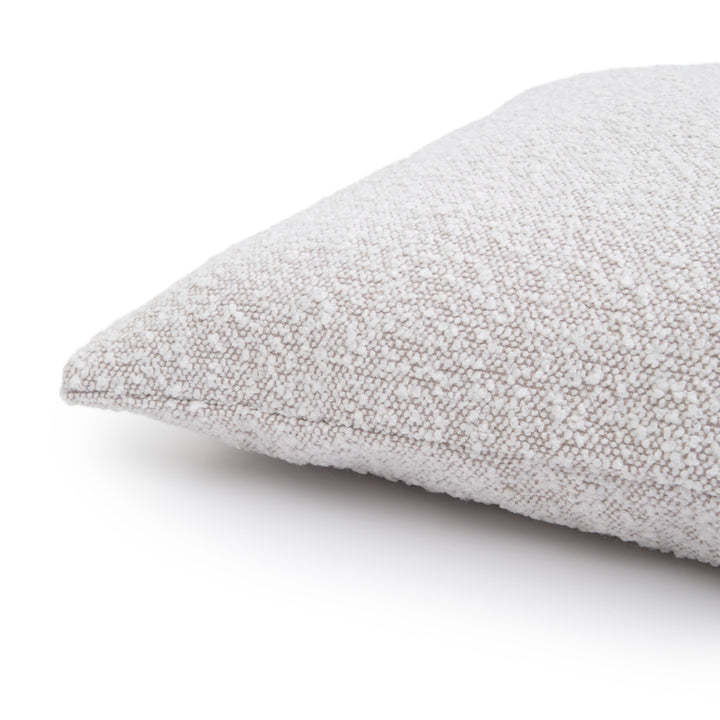 Emondi Cushion Off White