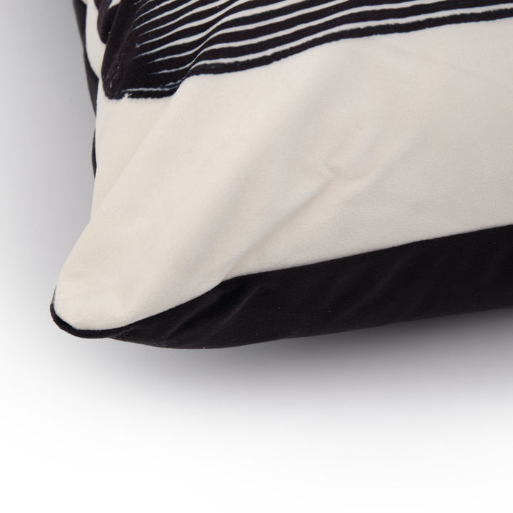 Elsie Cushion Black & White