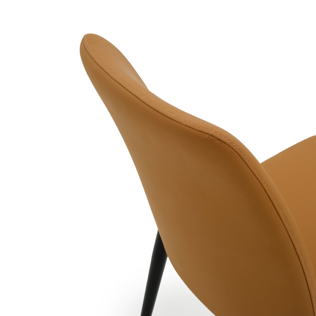 Waltona Chair Cognac