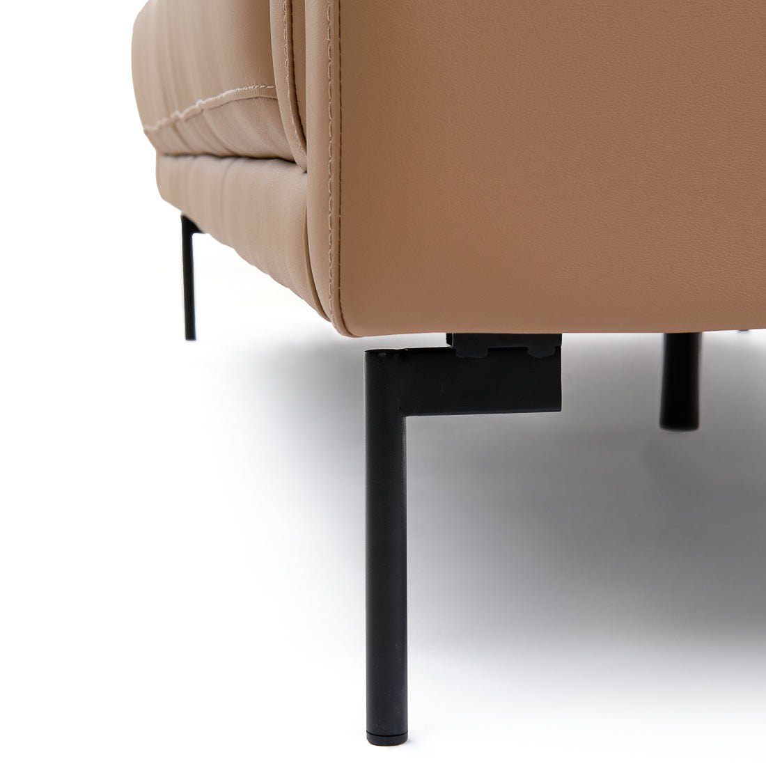Everly Leather Sofa Cognac