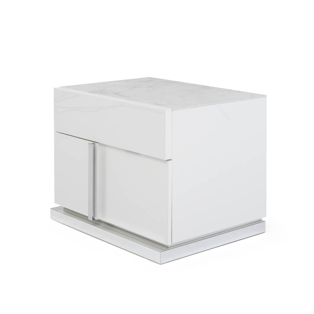 Westlyn Right Nightstand White