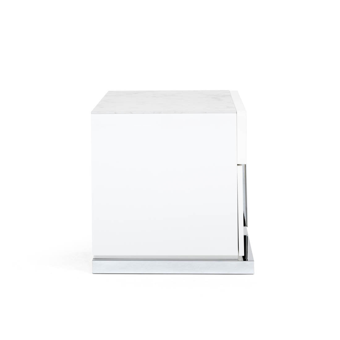 Westlyn Left Nightstand White