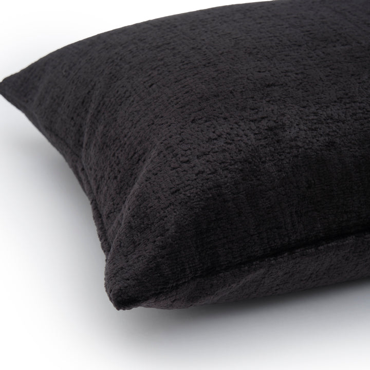 Eivana Cushion Black