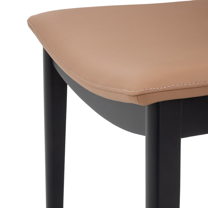 Emy Leather Chair Cognac