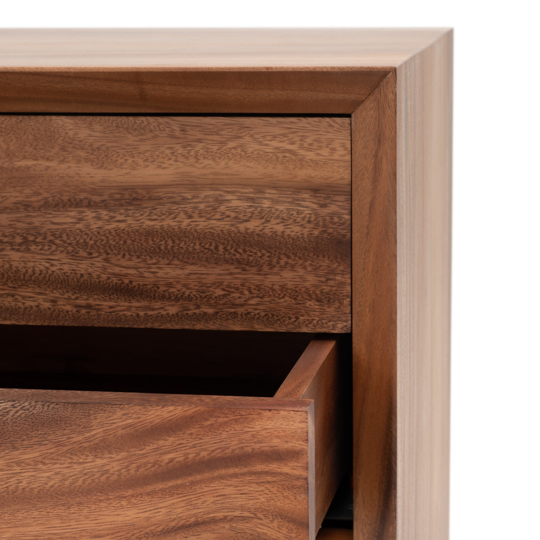 Nymm 4-Drawer Dresser Light Brown