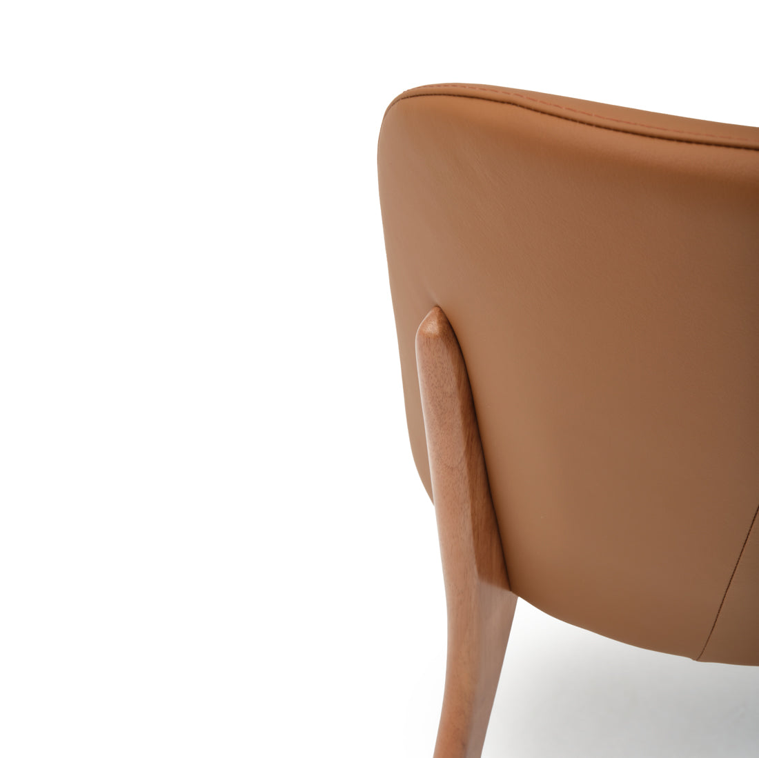 Evy Leather Chair Cognac