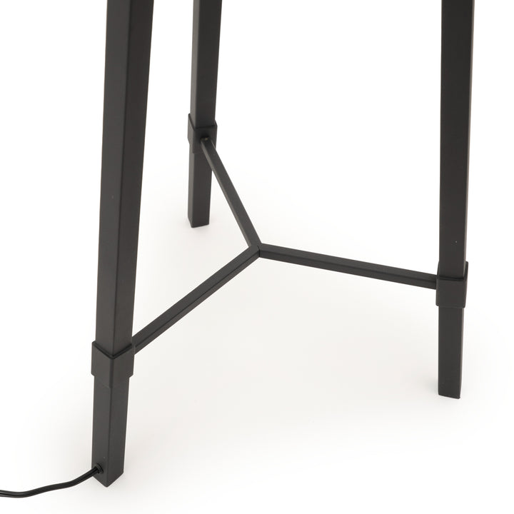 Nyssa Floor Lamp Black