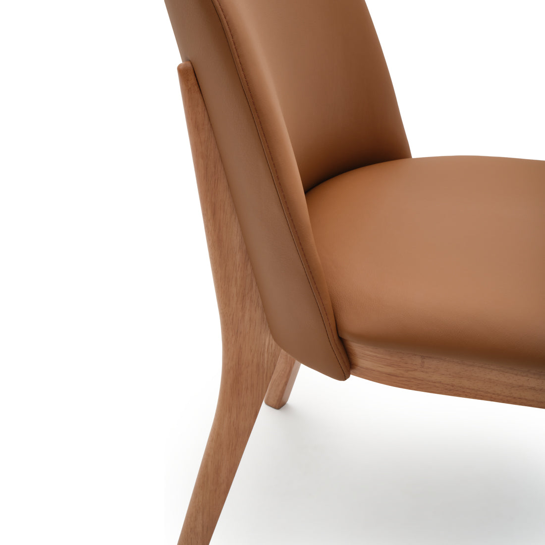 Evy Leather Chair Cognac