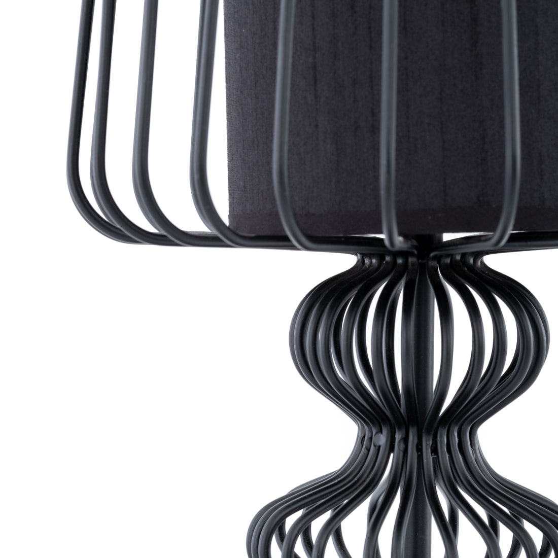 Subuki Floor Lamp Black