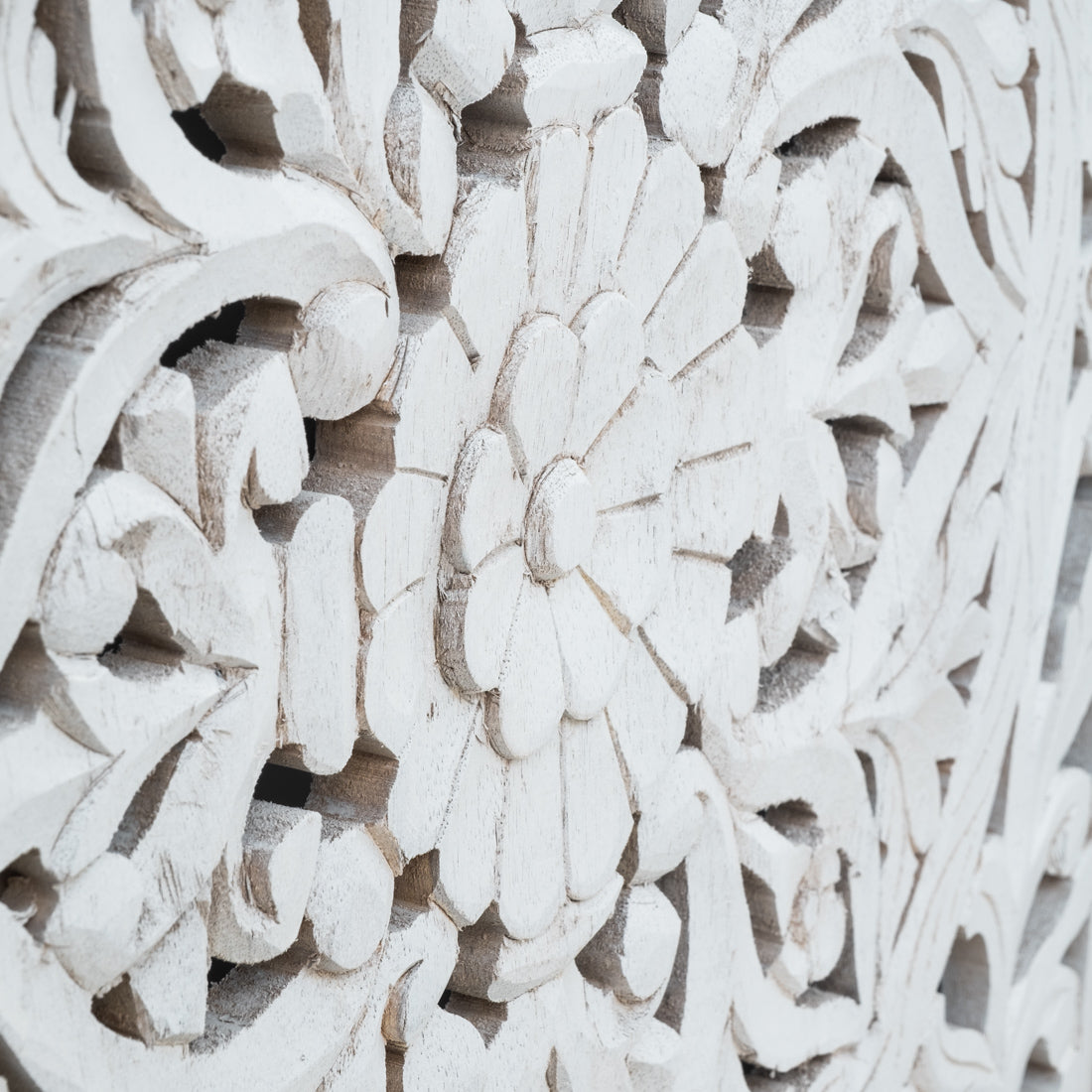Indira Armoire White