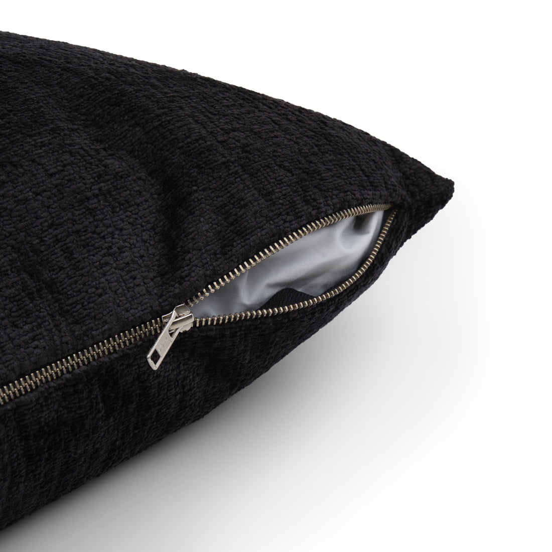 Eivana Cushion Black