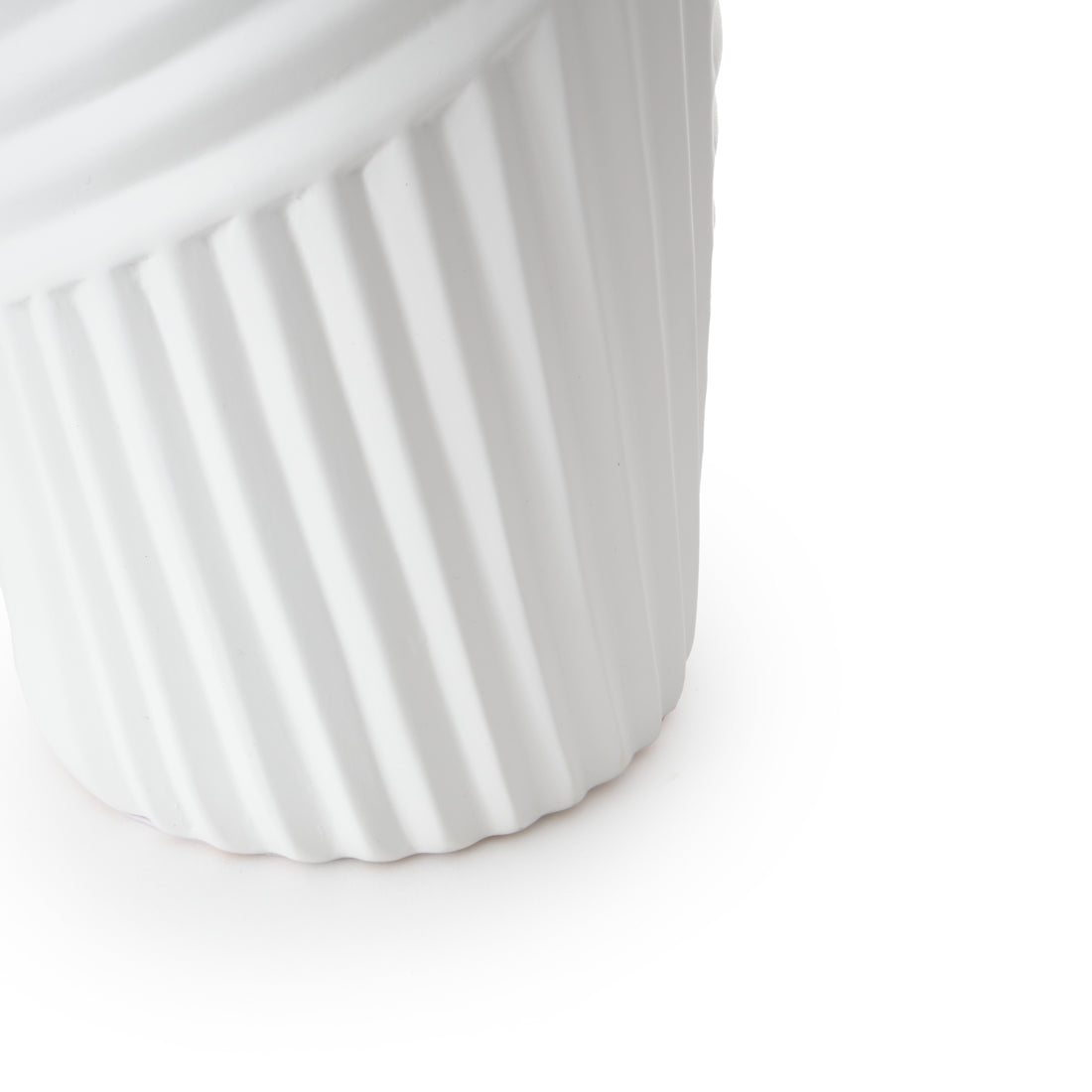 Sersha Table Lamp Off White