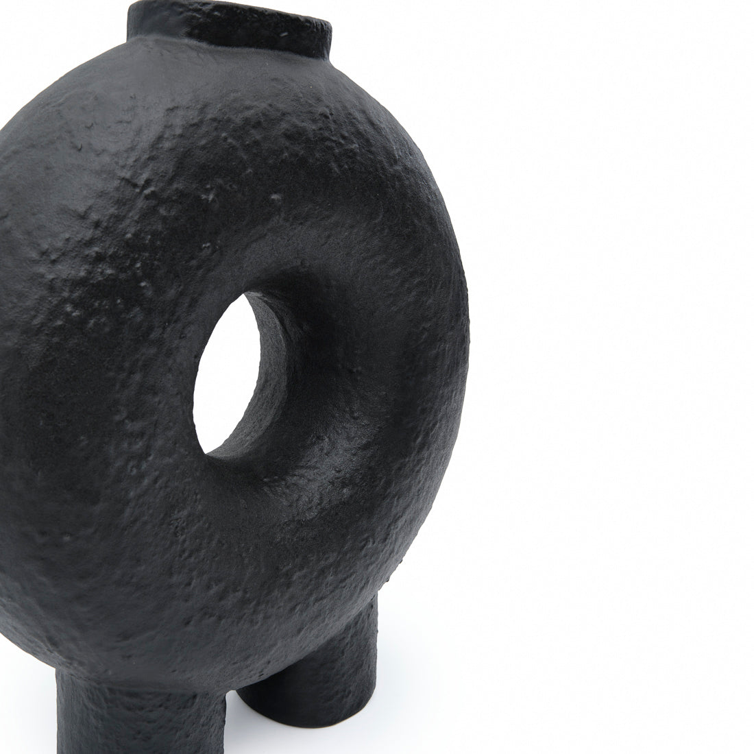 Saja Ceramic Vase Black