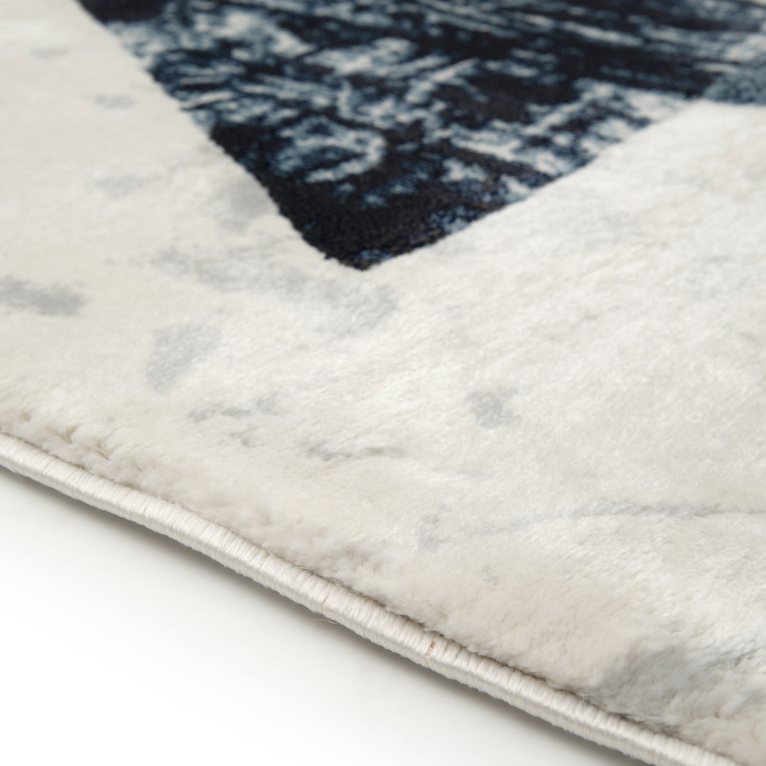 Elmyra Area Rug Light Grey